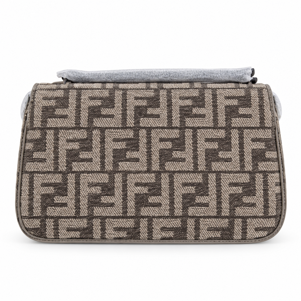 Fendi FF Shoulder Bag – Jacquard Canvas & Leather Trim, Flap Closure, 24cm