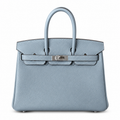 Hermès Kelly 25 Bag – Premium Leather, Gold Hardware, Top Handle & Shoulder Strap, 25cm